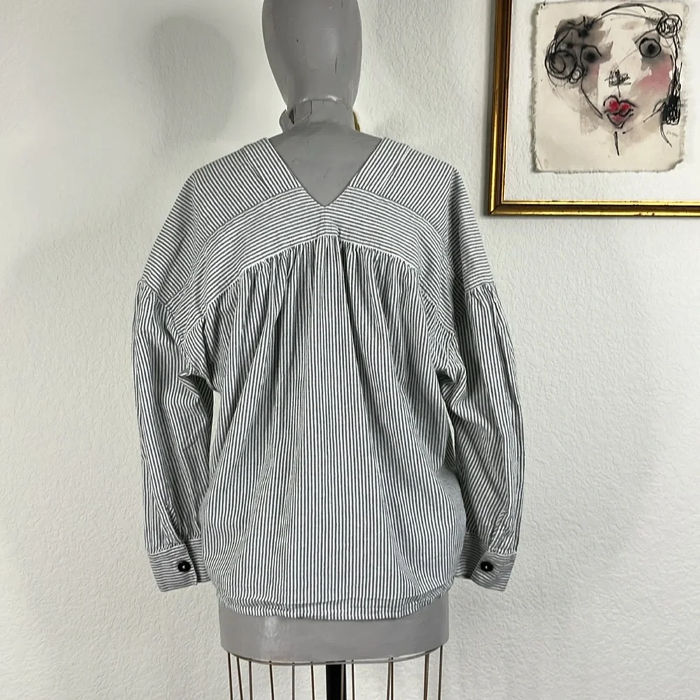 Steven Alan V Neck & Back Gray White Stripe Cotton Split Neck Oversized Top - Picture 6 of 8